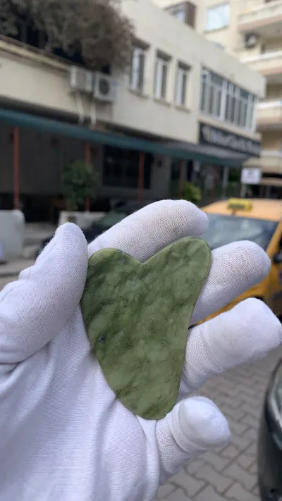 Yeşim Taşı Gua Sha